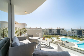 Luxury apartment by the sea with good Seaview